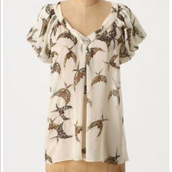 Moulinette Soeurs Tops - Anthropologie Moulinette Soeurs 100% Silk cream bird top.